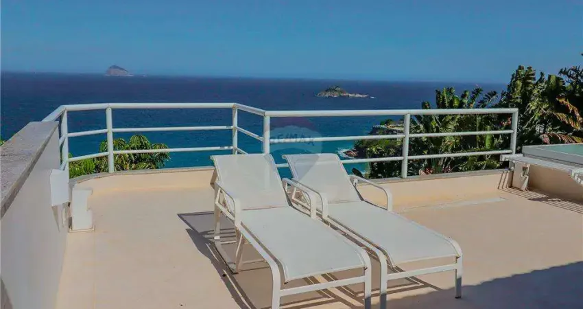 Casa de Condomínio no Joá com 5 suítes, à venda, 640m² - Joá