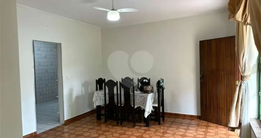 Casa de 3 quartos, 180m² no bairro parque residencial rondon, em lençóis paulista