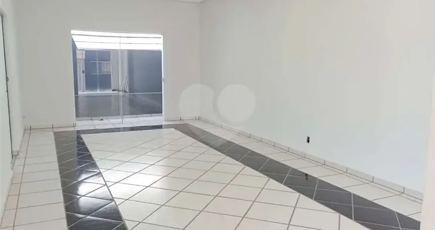 Casa de 3 quartos, 171m² no bairro centro, em lençóis paulista