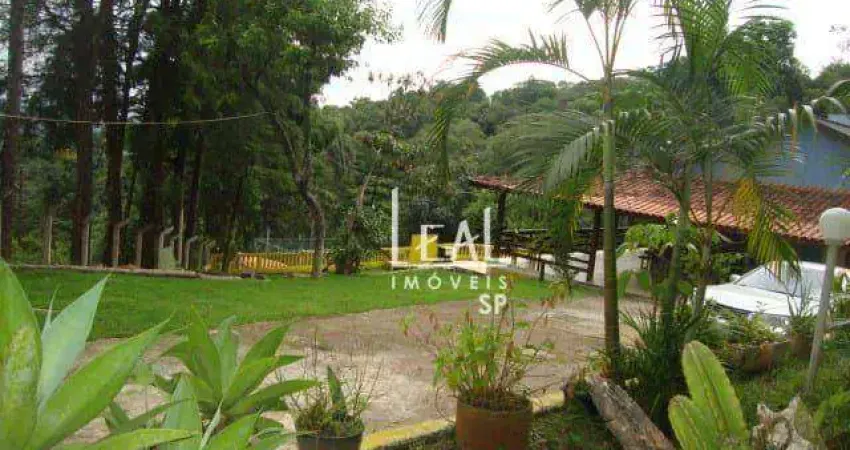 Chácara com 3 dormitórios à venda, 2345 m² por R$ 850.000,00 - Mato Dentro - Mairiporã/SP