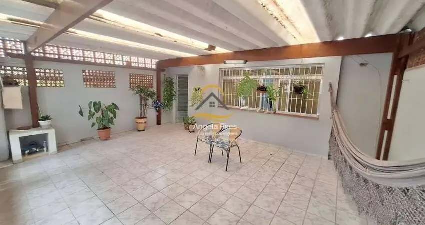 Casa térrea no jardim panamericano: 3 dormitórios, 1 suíte e 3 vagas!