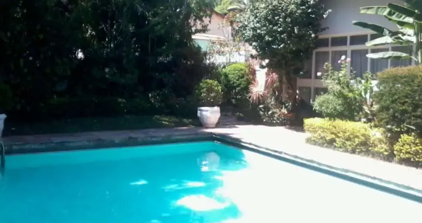 Sobrado com 4 dormitórios à venda, 552 m² por R$ 1.800.000,00 - Vila Galvão - Guarulhos/SP