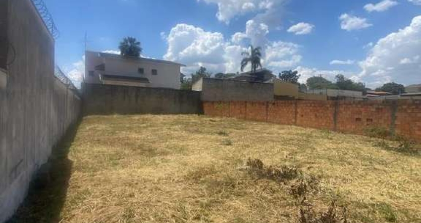 Terreno para venda em Solar De Itamaracá de 450.00m²