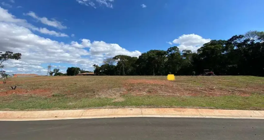 Terreno para venda em Chácara Alvorada de 377.00m²