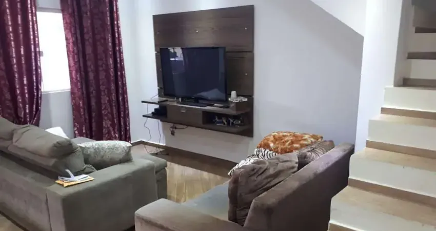 Sobrado para venda em Residencial Monte Verde de 160.00m² com 2 Quartos, 2 Suites e 4 Garagens