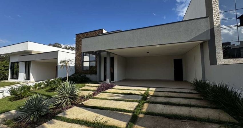 Casa de Condomínio para venda em Jardim Pompéia de 205.00m² com 3 Quartos, 3 Suites e 4 Garagens