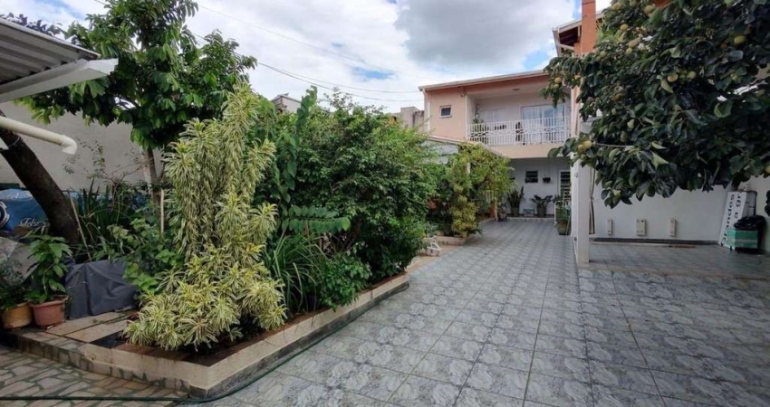 Casa para venda em Residencial Monte Verde de 250.00m² com 3 Quartos, 2 Suites e 4 Garagens