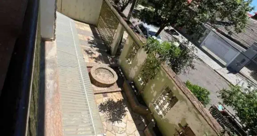 Casa para venda em Vila Suíça de 421.00m² com 5 Quartos, 2 Suites e 4 Garagens