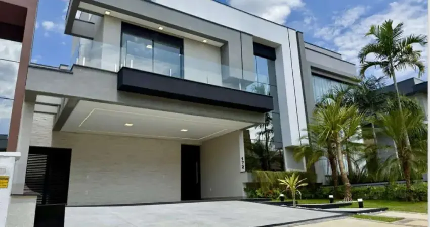 Casa de Condomínio para venda em Residencial Duas Marias de 304.00m² com 3 Quartos, 3 Suites e 4 Garagens