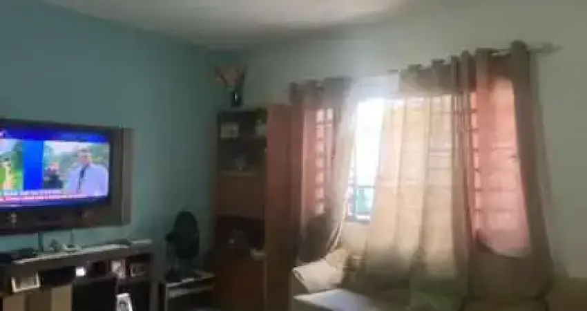Casa para venda em Parque São Lourenço de 148.00m² com 6 Quartos, 1 Suite e 4 Garagens