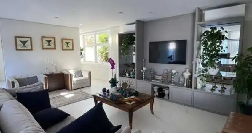 Casa para venda em Vila Suíça de 415.00m² com 4 Quartos, 4 Suites e 4 Garagens