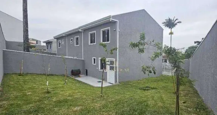 Sobrado de Esquina com 3 Dormitórios e 2 Vagas à venda no Alto Boqueirão , 87m² de Área Privativa e Terreno de 174m²/  Por R$ 595.000,00
