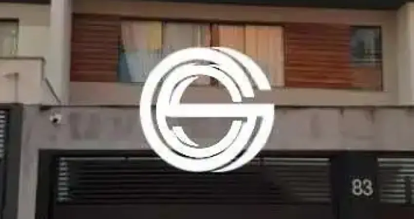 Sobrado Frontal para Venda no bairro do Tatuapé, 3 dorm, 1 suíte, 4 vagas, 150 m