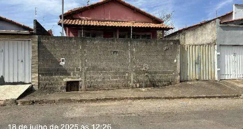 Oportunidade única em tres coracoes - sp | tipo: casa | negociação: licitação aberta | situação: imóvel