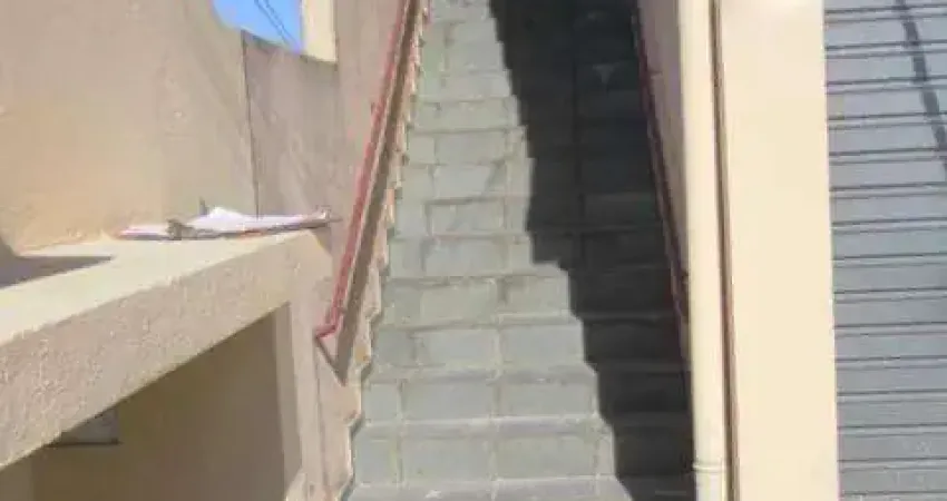Sala para alugar, 20 m² por R$ 700,00 - Jardim Guayana - Taboão da Serra/SP