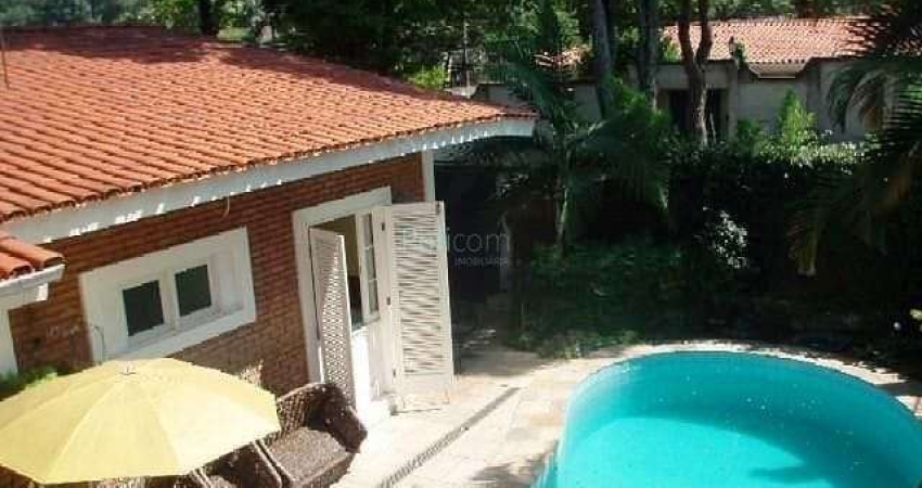 Casa térrea Alto Padrão