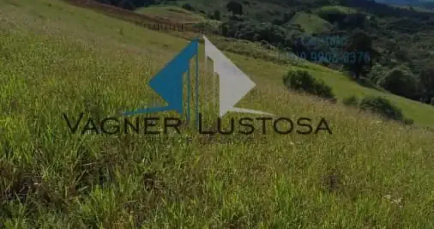 ÁREA À VENDA EM CALDAS MG – 72.000m² (3 ALQUEIRES) – TERRA FÉRTIL E ESTRUTURADA!