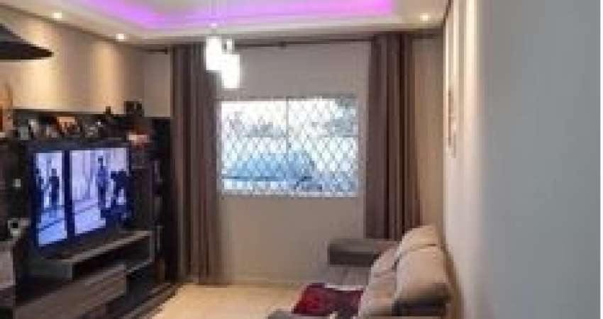 OFERTA Excelente apartamento reformado, Próximo a tudo !