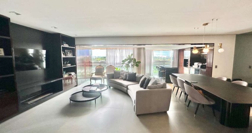 Apartamento tipo para venda em Campo Belo com 3 quartos, sendo 2 suítes, 155m²