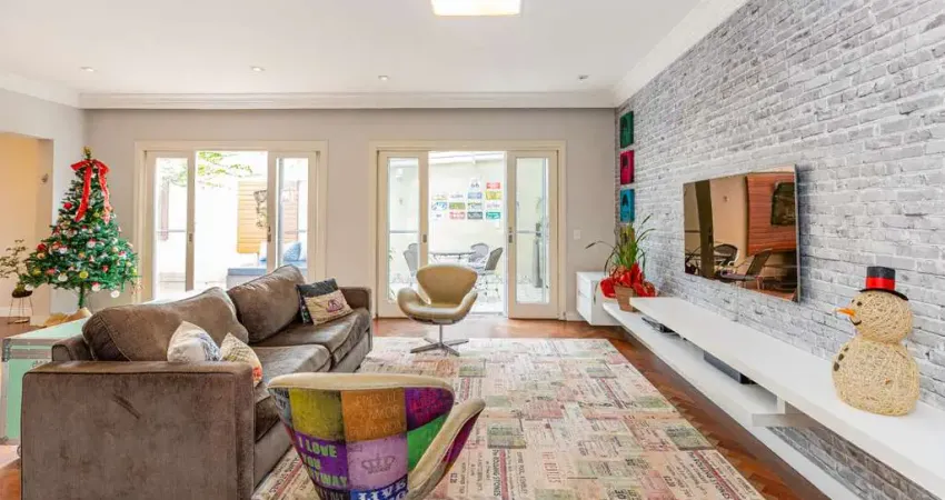 Casa no condomínio CONDOMINIO SAINT GERMAIN para venda com 4 quartos, sendo 4 suítes , 247m²