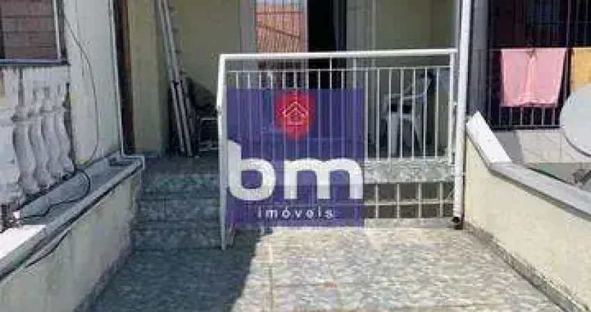 Casa à venda em Taboão da Serra, Parque Pinheiros, com 2 quartos, com 125 m²