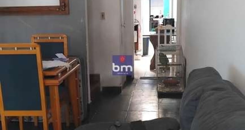 Sobrado à venda em São Paulo, Parque Arariba, com 2 quartos, com 100 m²