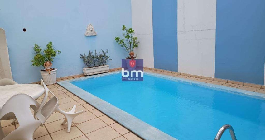 Casa à venda em São Paulo, Jardim Monte Azul, com 3 quartos, com 280 m²