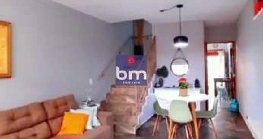 Casa à venda em São Paulo, Vila das Belezas, com 2 quartos, com 86 m²