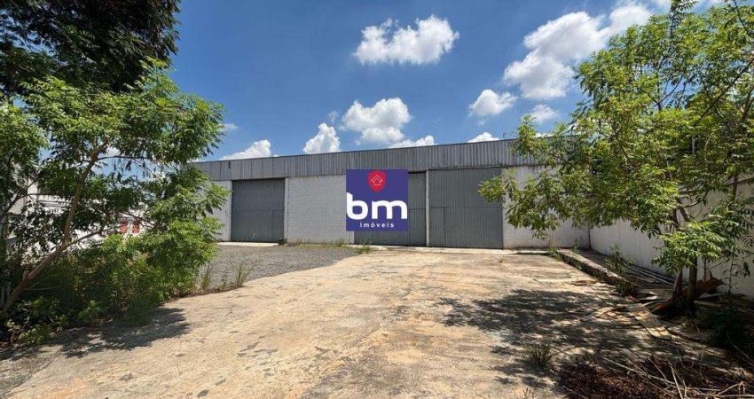 Galpão para alugar em São Paulo, Jardim Arpoador, com 610 m²