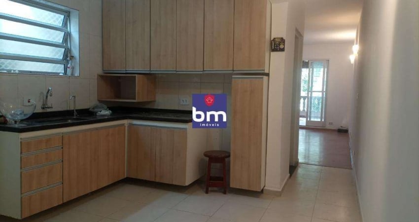 Casa para alugar em São Paulo, Parque Regina, com 1 quarto, com 130 m²