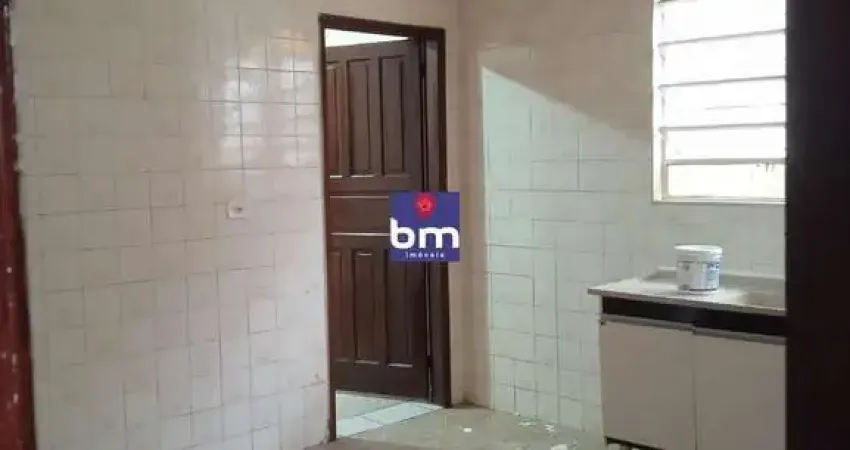 Casa para alugar em São Paulo, Jardim Monte Azul, com 3 quartos, com 100 m²