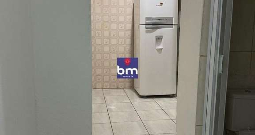 Casa para alugar em São Paulo, Parque Arariba, com 1 quarto, com 40 m²