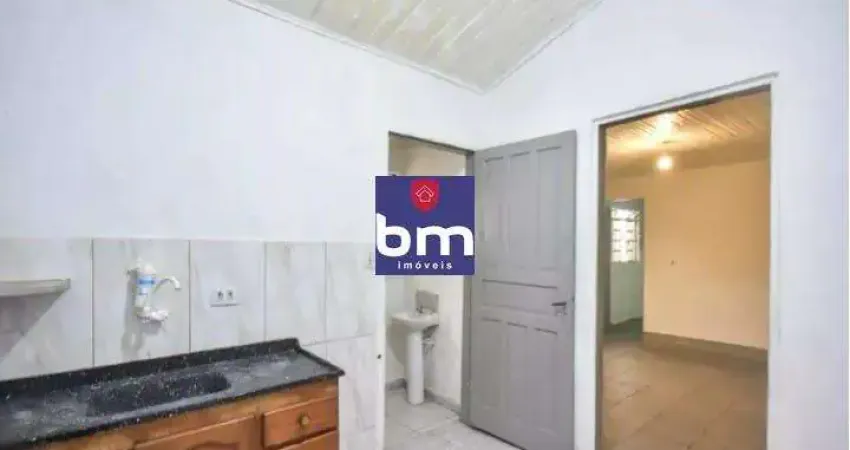 Casa para alugar em são paulo, parque regina, com 1 quarto, com 45 m²