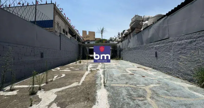 Barracão / Galpão / Depósito à venda no Jardim Germania, São Paulo 