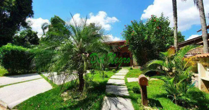 Casa com 4 dormitórios à venda, 268 m² - Vila Verde, Itapevi.