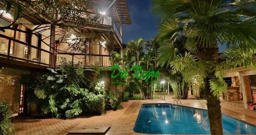 Casa com 7 suítes à venda, 628 m² - Morada dos Pássaros, Aldeia da Serra.