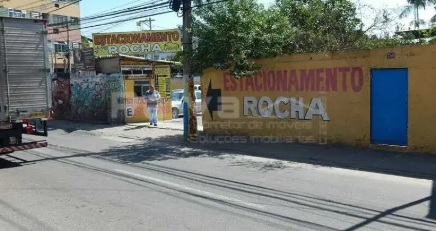 Área comercial - Terreno no miolo do Alcântara, com 704,00 m², plano, de esquina.