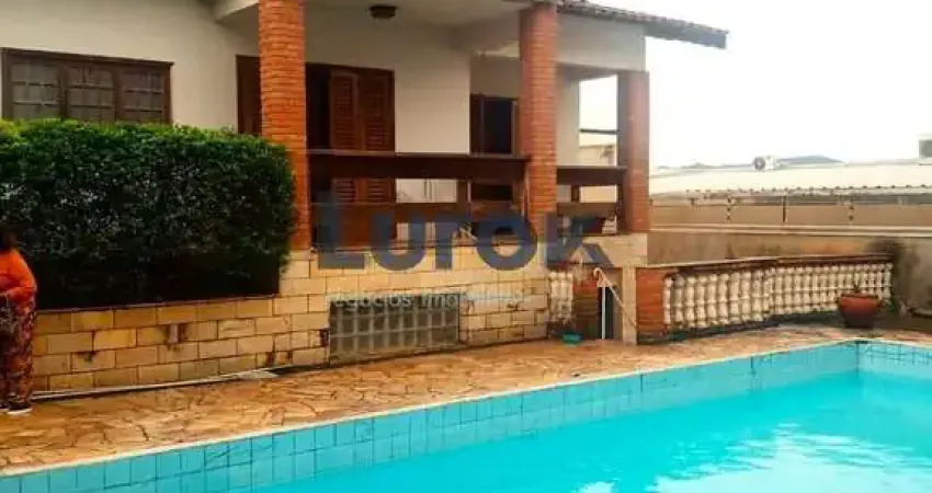 casa à venda 4 Quartos, 4 Suites, 6 Vagas, 450M², Santa Rosa, Vinhedo - SP