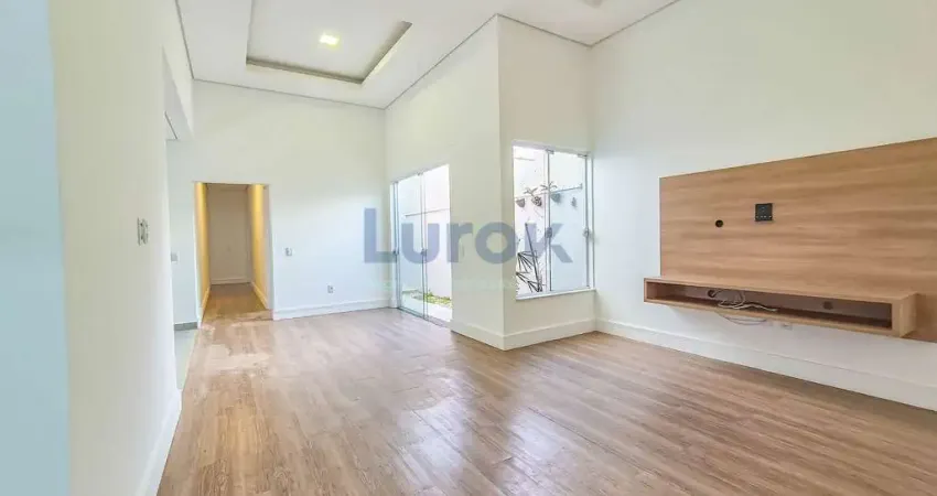 Casa Térrea 3 Suítes à Venda e Locação Condomínio Vivenda das Cerejeiras - Valinhos / SP