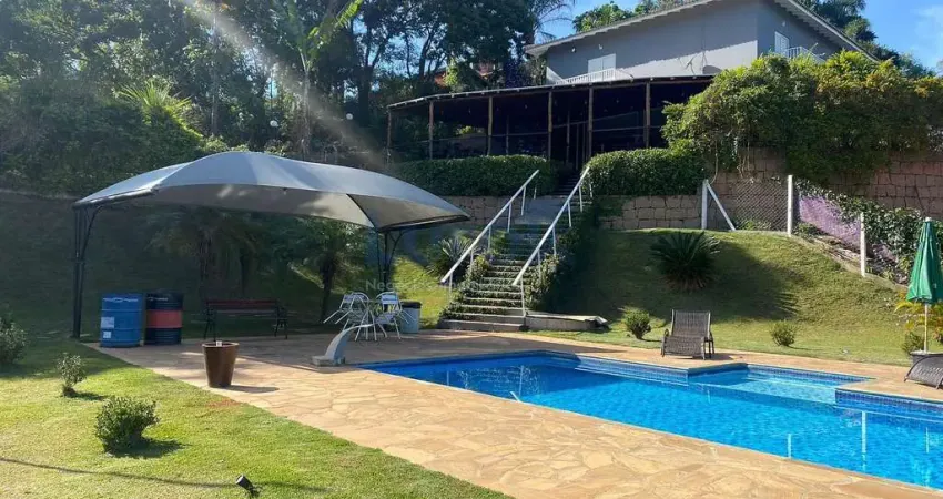 Chácara à venda 4 Quartos, 1 Suite, 4000M², Country  Club, Valinhos - SP