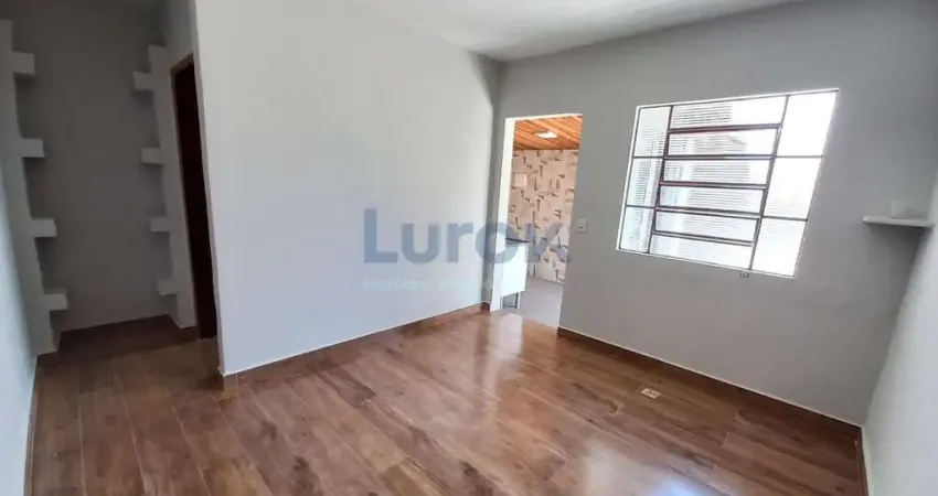 Casa com 2 quartos para alugar na Rua Osvaldo Antônio Prado Junior, 46, Jardim das Figueiras, Valinhos