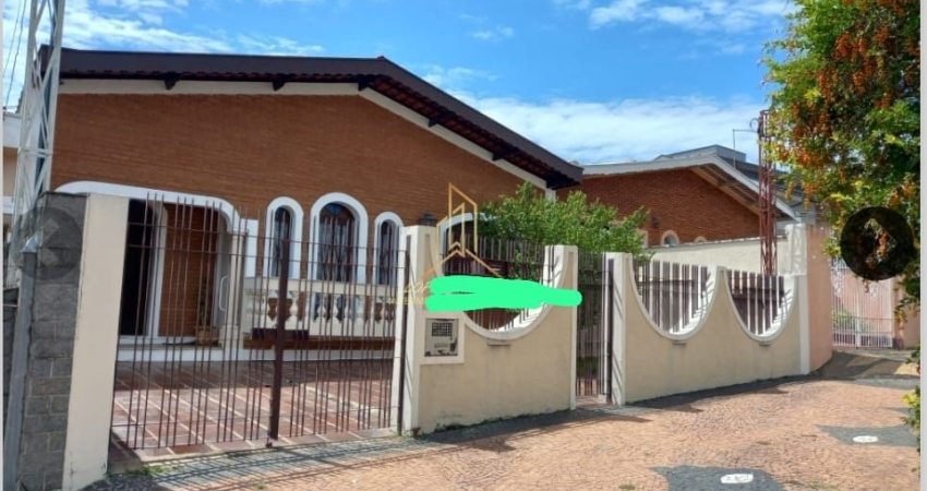 CASA Á VENDA 3 DORM JARDIM LEONOR