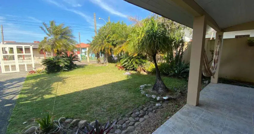 Casa em condomínio fechado com 3 quartos à venda na Rua Das Hortências, 753, Noiva Do Mar, Xangri-Lá