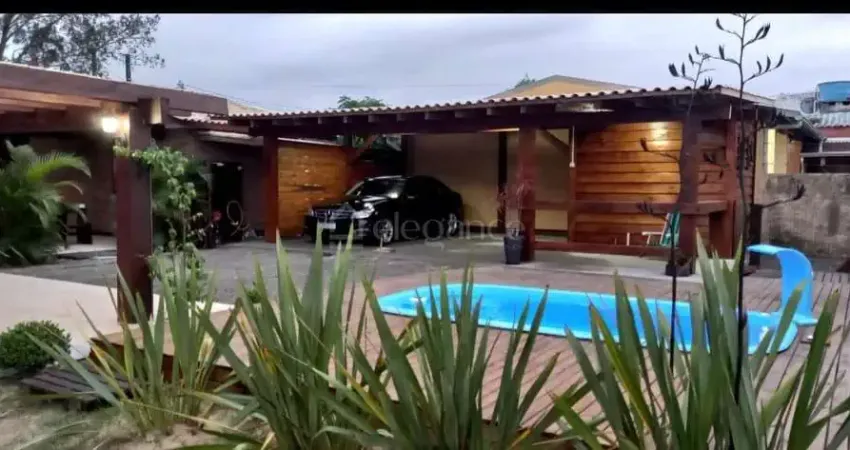 Casa com 3 quartos à venda na Dos Lírios, 502, Noiva Do Mar, Xangri-Lá
