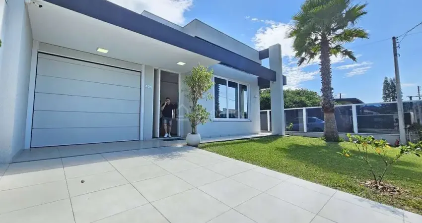 Casa com 3 quartos à venda na Das Estremosas, 425, Noiva Do Mar, Xangri-Lá