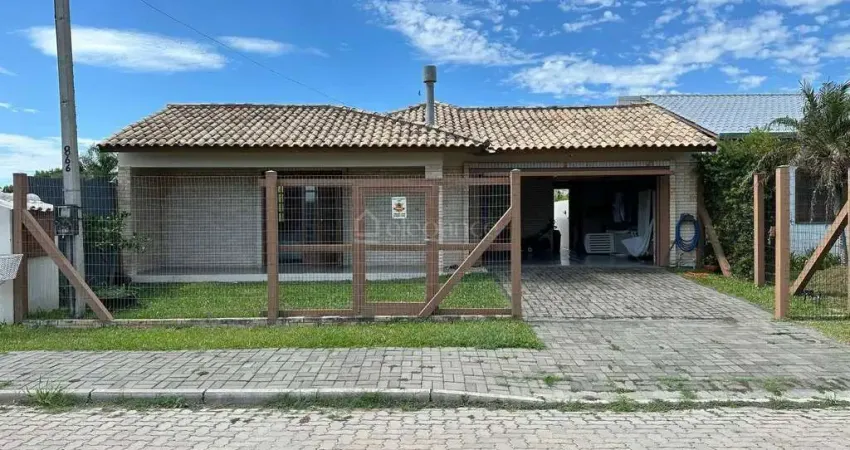 Casa com 3 quartos à venda na Estremosas, 866, Noiva Do Mar, Xangri-Lá