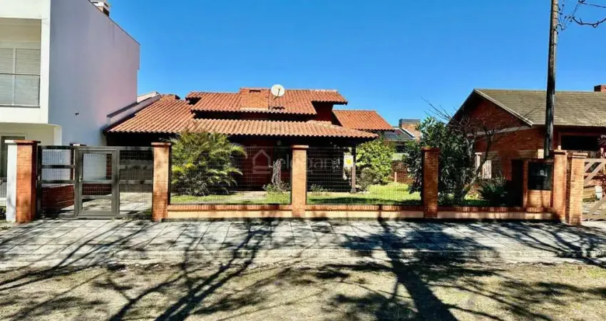 Casa com 3 quartos à venda na Jacuí-Mirin, 128, Centro, Xangri-Lá