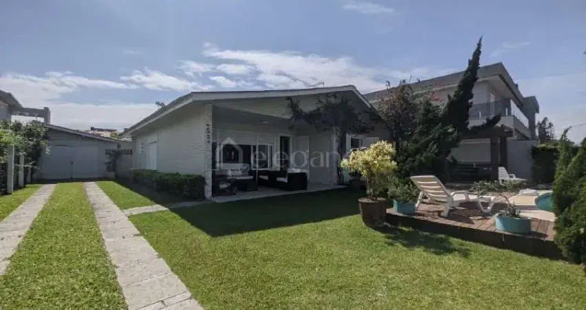 Casa com 4 quartos à venda na Tinguassu, 258, Atlântida, Xangri-Lá