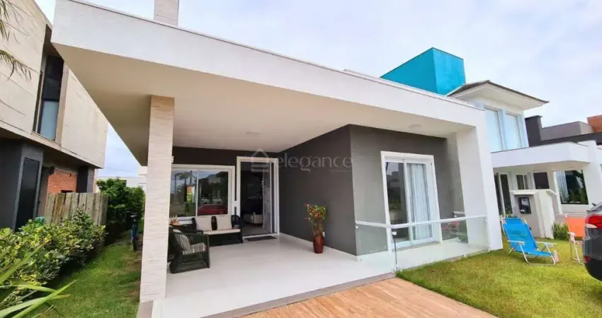 Casa em condomínio fechado com 4 quartos à venda na Avenida Paraguassu, 130, Centro, Xangri-Lá