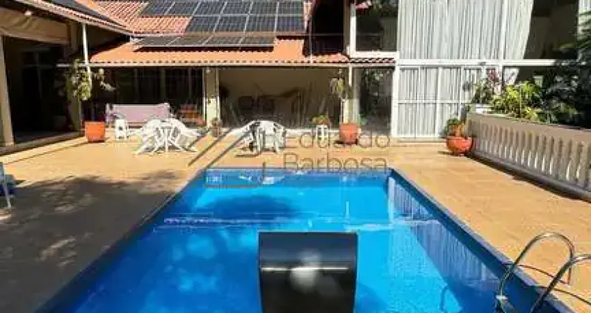 Belíssimo Sítio em Atibaia/SP com 6 nascentes e 1 lago